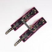 Черные кожаные оковы с розовой строчкой - Crazy Handmade - купить с доставкой в Северске