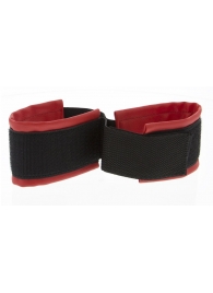 Полиуретановые манжеты для фиксации рук вместе Bound Together Wrist Restraints - Blush Novelties - купить с доставкой в Северске