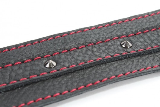 Черный ошейник из натуральной кожи с шипами - БДСМ Арсенал - купить с доставкой в Северске