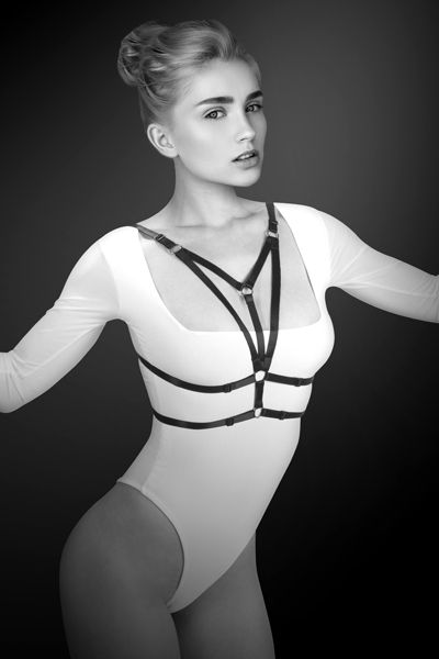 Черная упряжь на грудь Laura - Bijoux Pour Toi - купить с доставкой в Северске