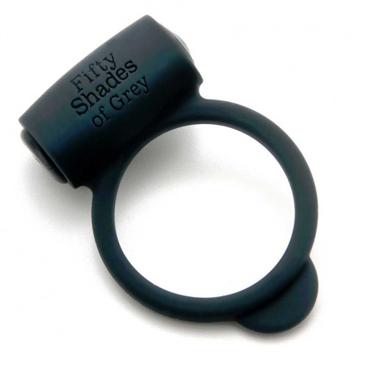 Темно-серое эрекционное кольцо Vibrating Love Ring с вибрацией - Fifty Shades of Grey - в Северске купить с доставкой