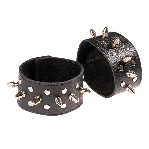 Чёрные напульсники с шипами и заклепками - Sitabella - купить с доставкой в Северске