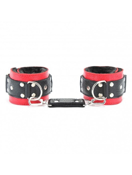 Красно-чёрные кожаные наручники с меховым подкладом - БДСМ Арсенал - купить с доставкой в Северске