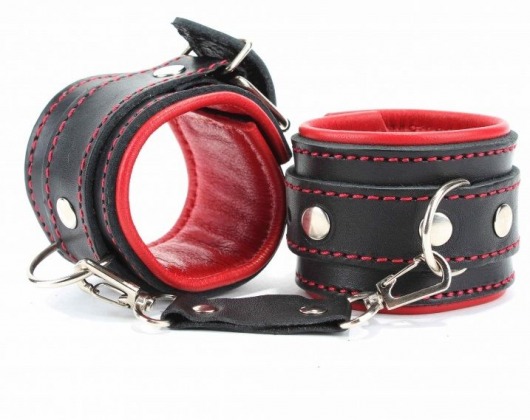 Оковы на ноги с красным подкладом - БДСМ Арсенал - купить с доставкой в Северске