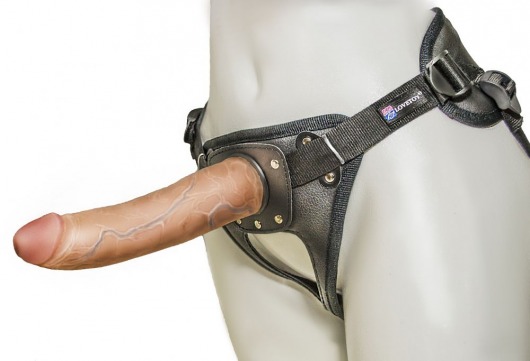 Насадка-фаллоимитатор на кожаных трусиках Harness Ultra Realistic 7  - 18 см. - LOVETOY (А-Полимер) - купить с доставкой в Северске
