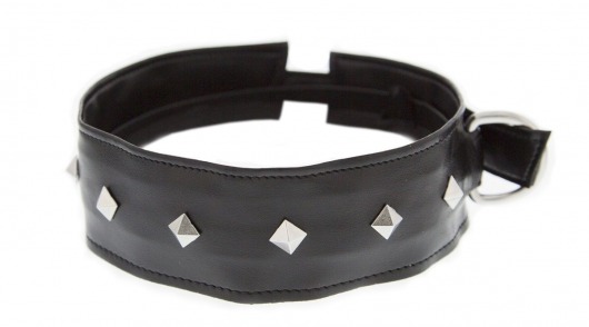 Полиуретановый ошейник с пуклями Collar with Studs - Blush Novelties - купить с доставкой в Северске