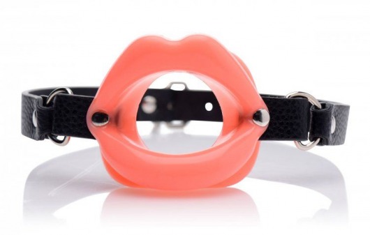 Кляп в форме губ Sissy Mouth Gag - XR Brands - купить с доставкой в Северске